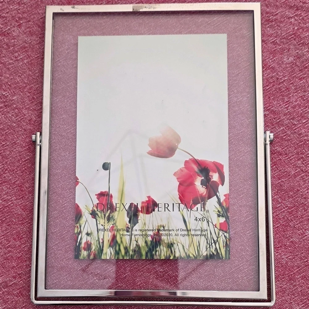 4x6 inch Tabletop Photo Frame - Silver Metal, Glass